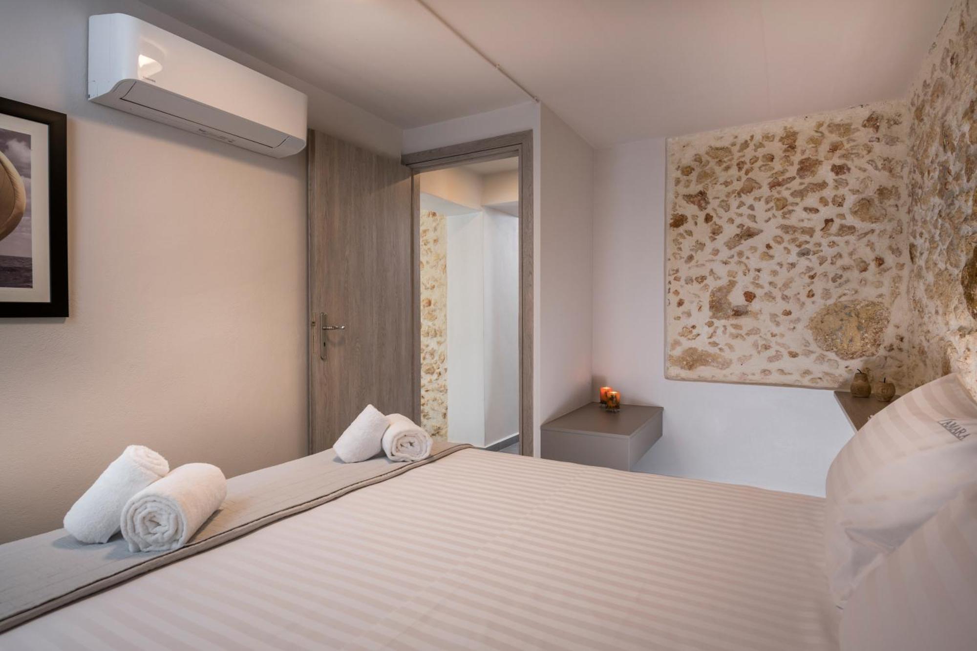 Camara Residence Chania  Bagian luar foto