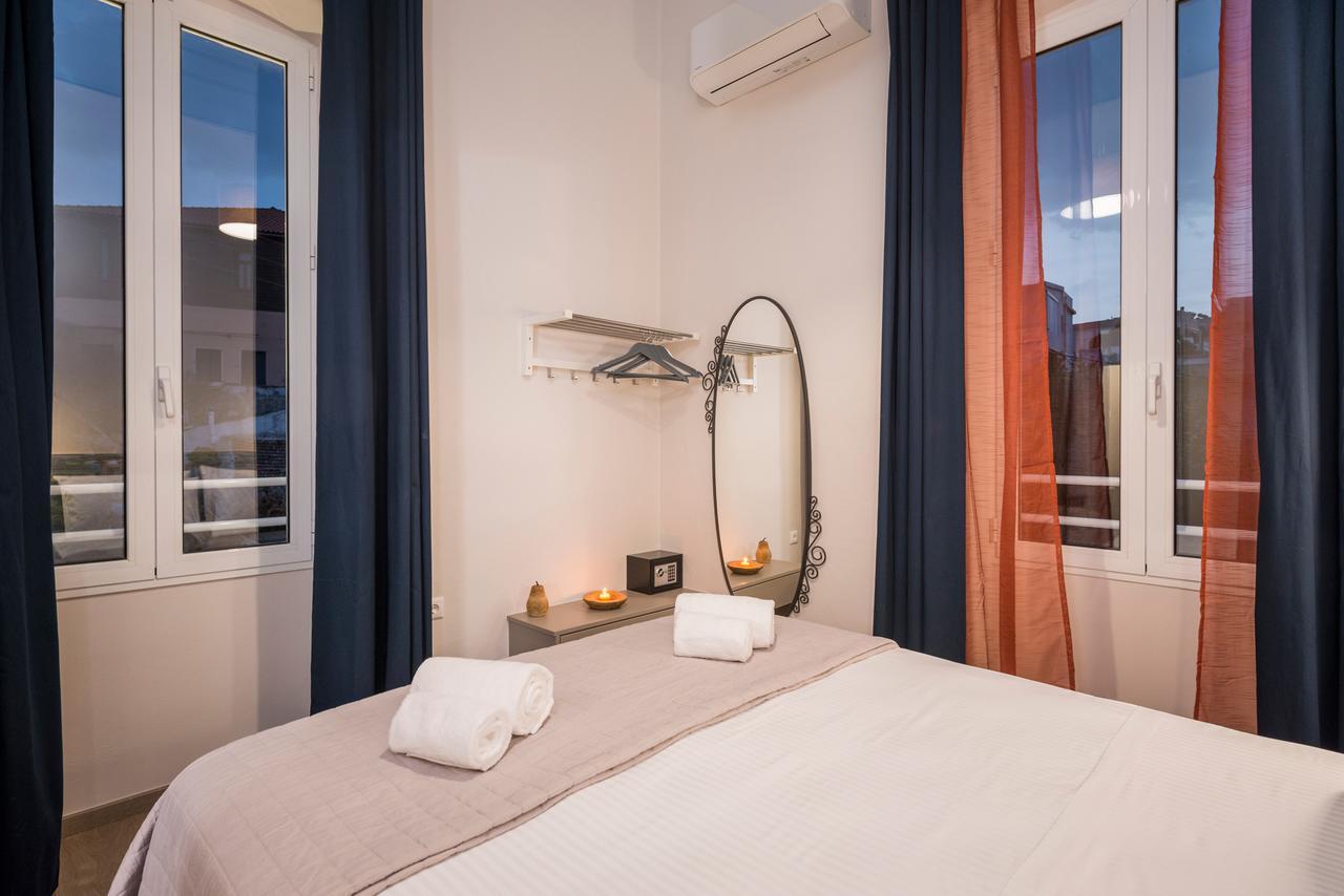 Camara Residence Chania  Bagian luar foto