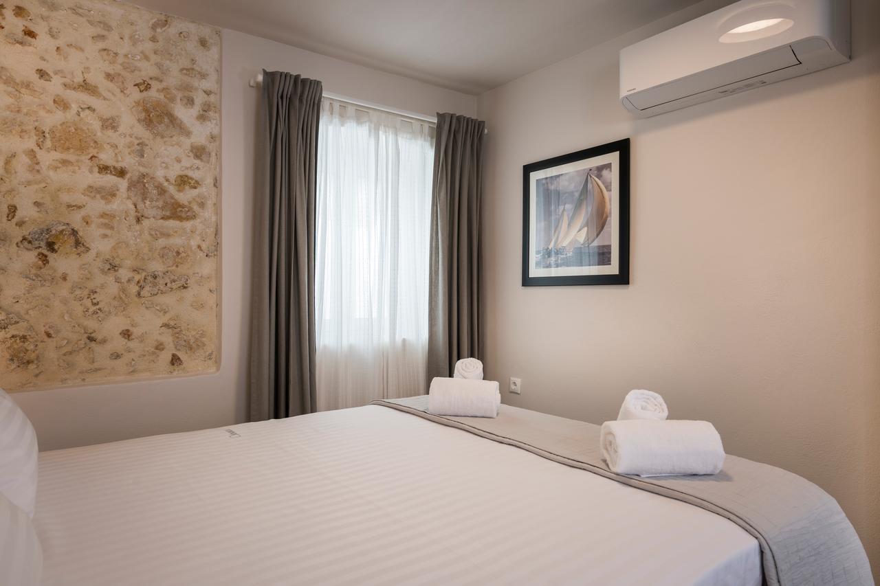 Camara Residence Chania  Bagian luar foto